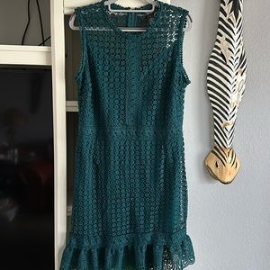 Sleeveless dress
